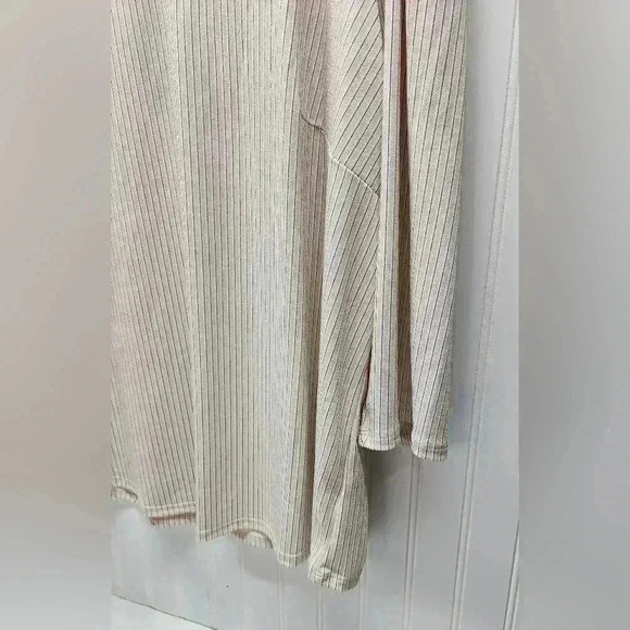 NWT-ADRIANNA PAPELL Tunic/Top Striped, Stretchy, Long Sleeve, 3X - Picture 6 of 13